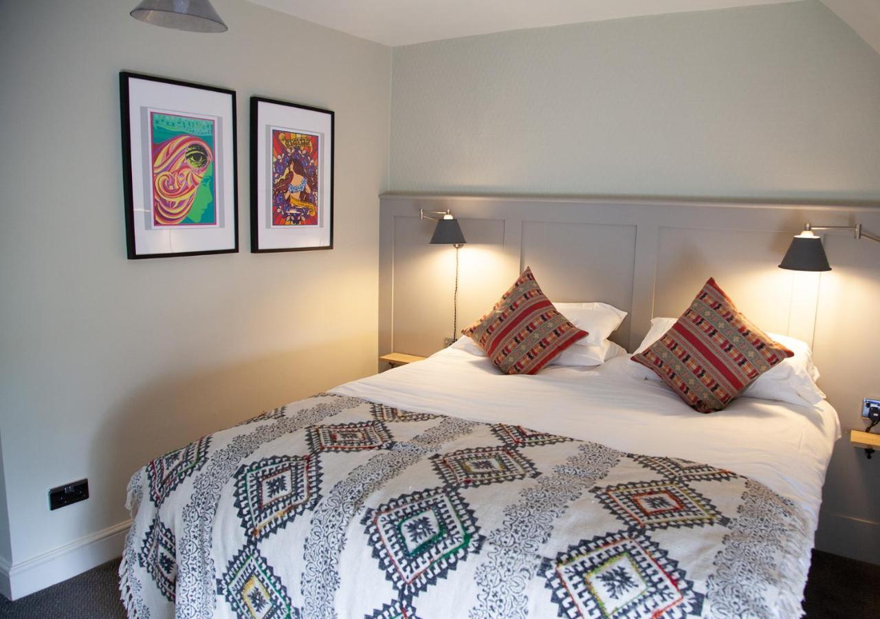 The Kings Arms Hotel Malmesbury Εξωτερικό φωτογραφία